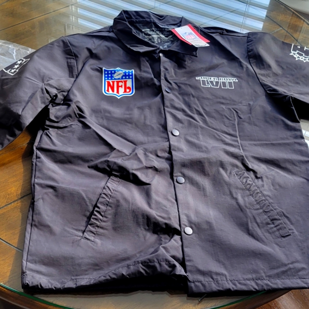 NWT FENTY Mitchel & Ness Unisex Super Bowl LVII Full-Snap Jacket Rihanna Large